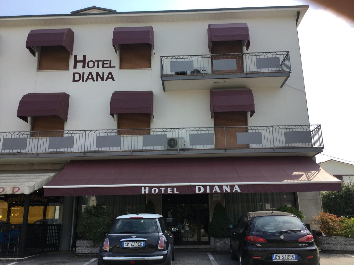 Albergo Diana Legnaro Buitenkant foto