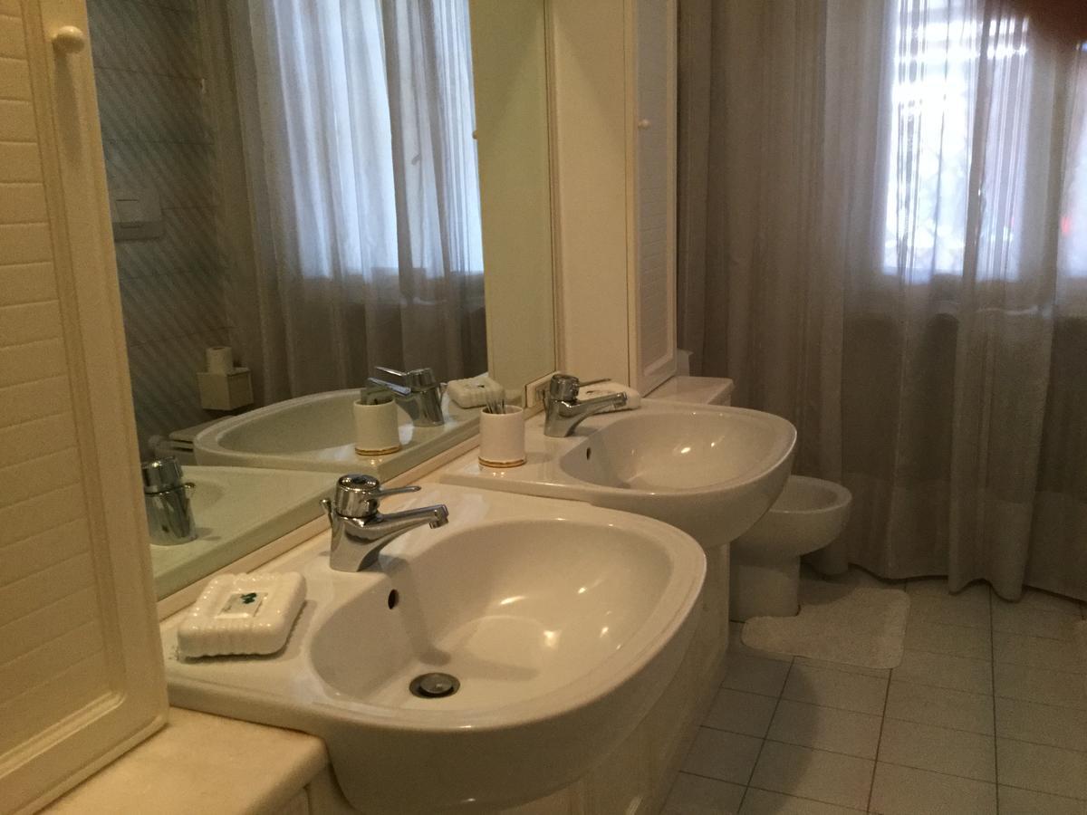 Albergo Diana Legnaro Buitenkant foto